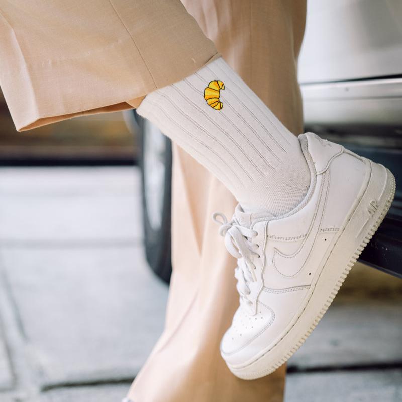 Basic Crew Socks with Croissant Embroidery