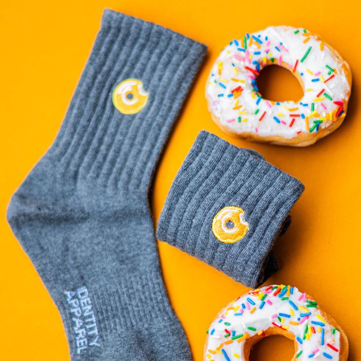 Basic Crew Socks with Donut Embroidery