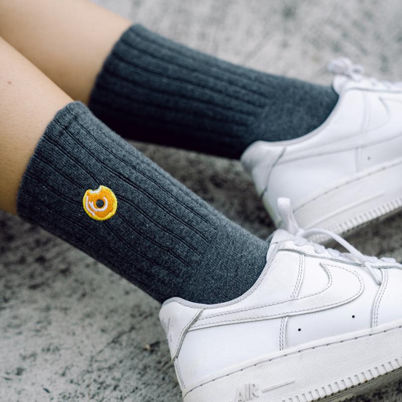 Basic Crew Socks with Donut Embroidery