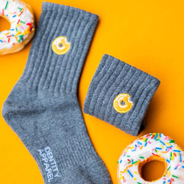 Basic Crew Socks with Donut Embroidery
