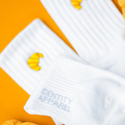 Basic Crew Socks with Croissant Embroidery