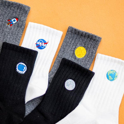 Basic Crew Socks with Sun Embroidery