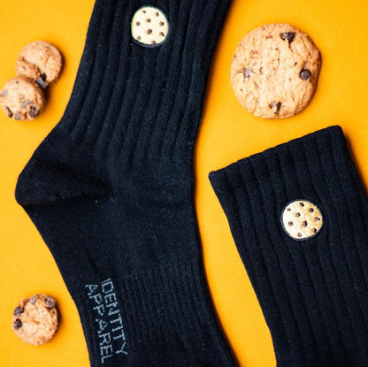 Basic Crew Socks with Cookie Embroidery
