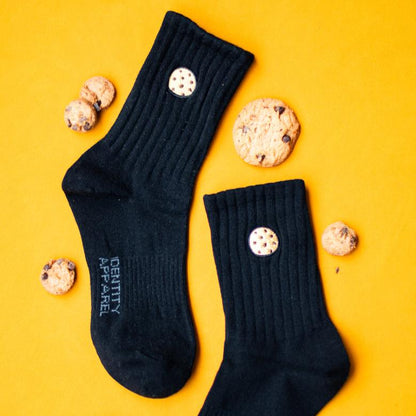 Basic Crew Socks with Cookie Embroidery